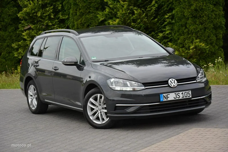 Volkswagen Golf Variant 9