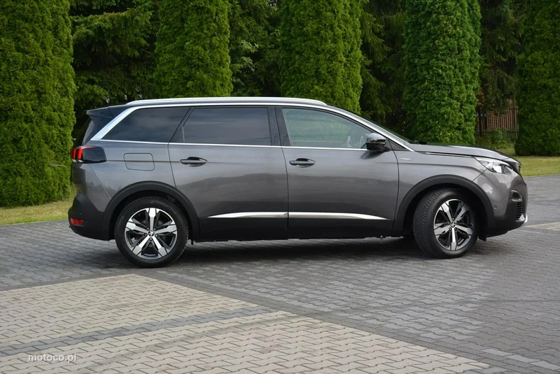 Peugeot 5008 11