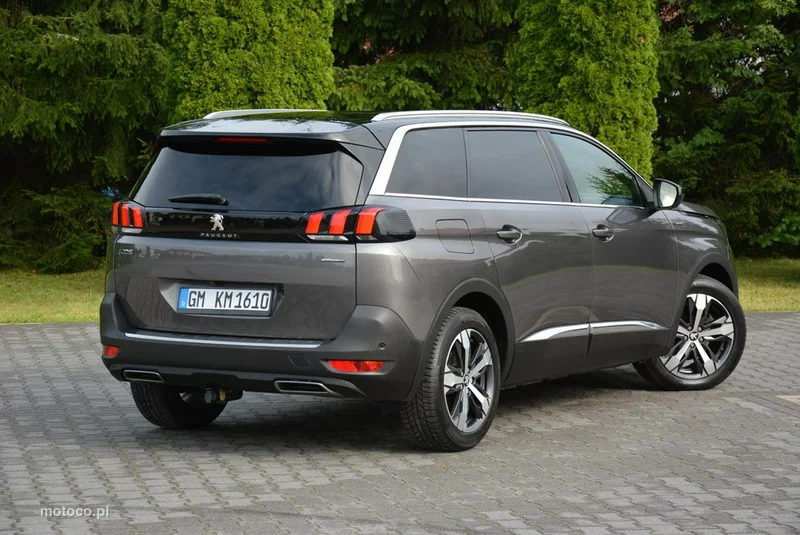 Peugeot 5008 12