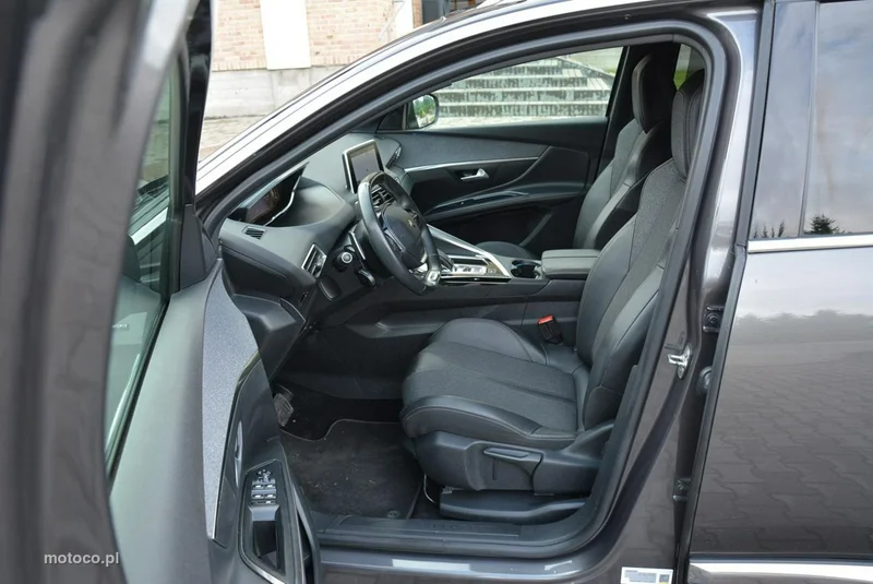 Peugeot 5008 19