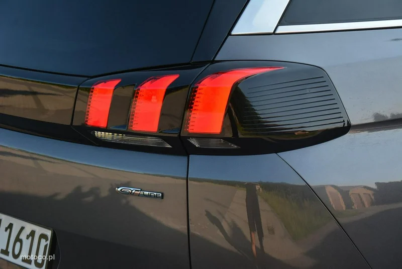 Peugeot 5008 36