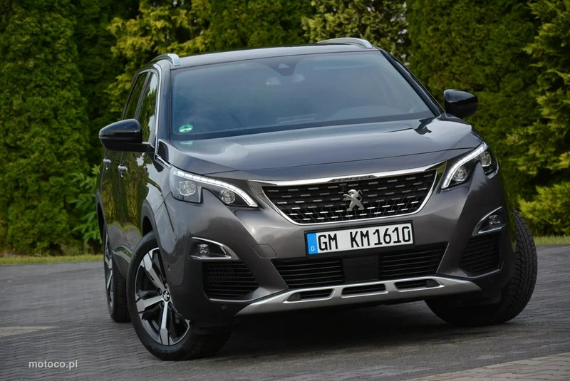 Peugeot 5008 9