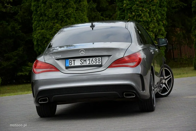 Mercedes-Benz CLA C117 CLA 200 13