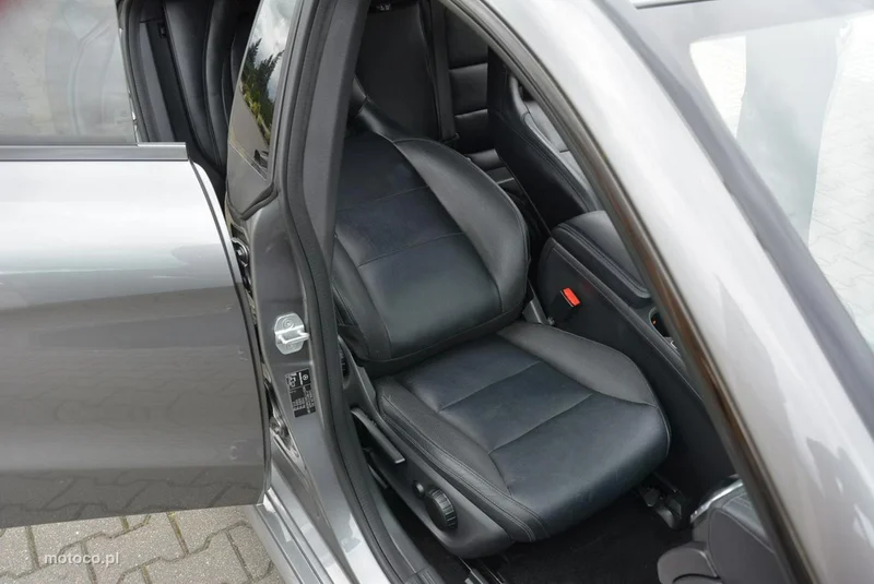 Mercedes-Benz CLA C117 CLA 200 20