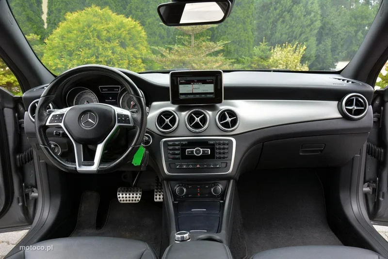 Mercedes-Benz CLA C117 CLA 200 26