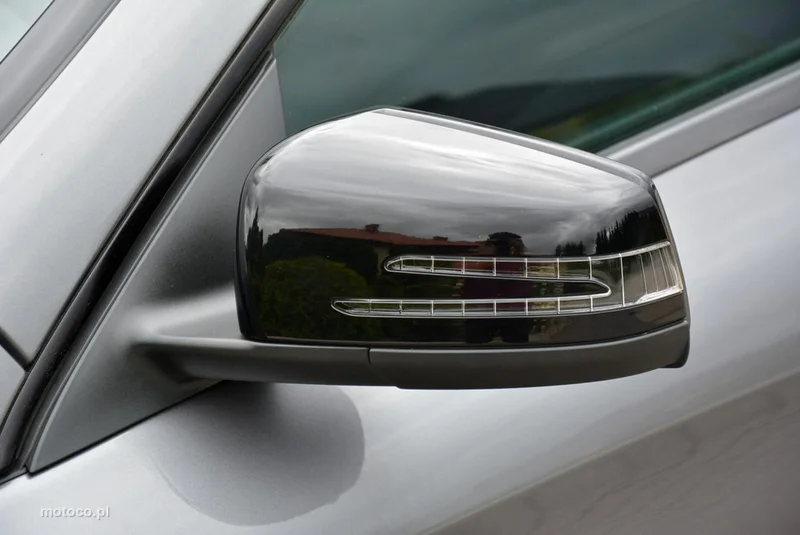 Mercedes-Benz CLA C117 CLA 200 38