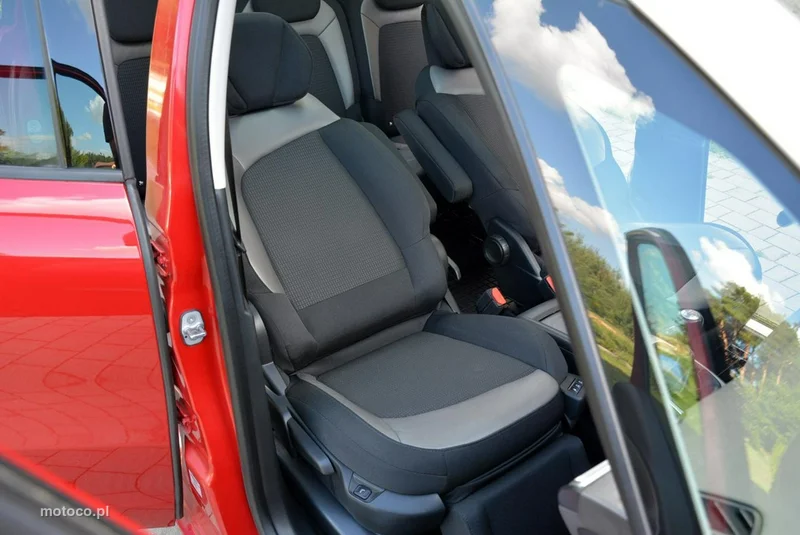 Citroen C4 Grand Picasso 20