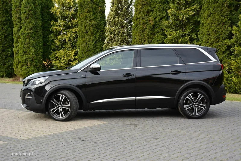 Peugeot 5008 4
