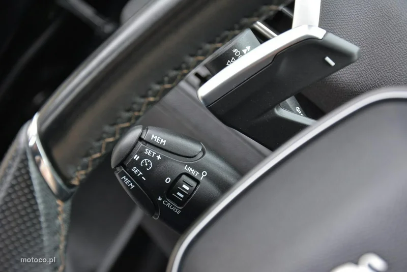 Peugeot 5008 38