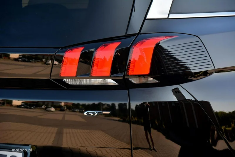 Peugeot 5008 14