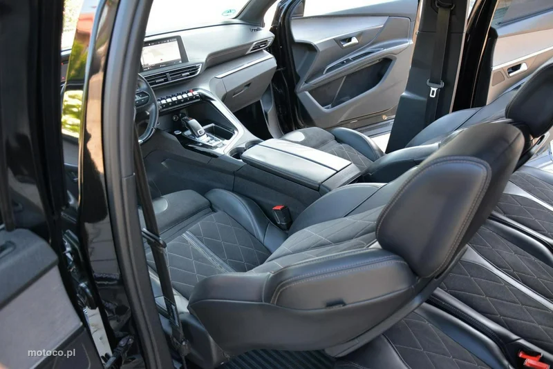 Peugeot 5008 23