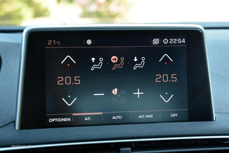 Peugeot 5008 30