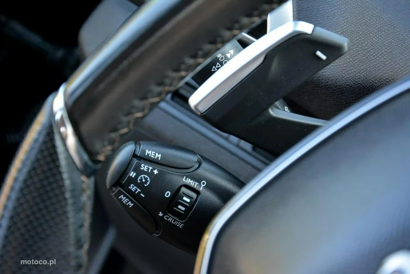 Peugeot 5008 31