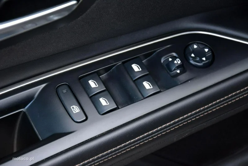 Peugeot 5008 34