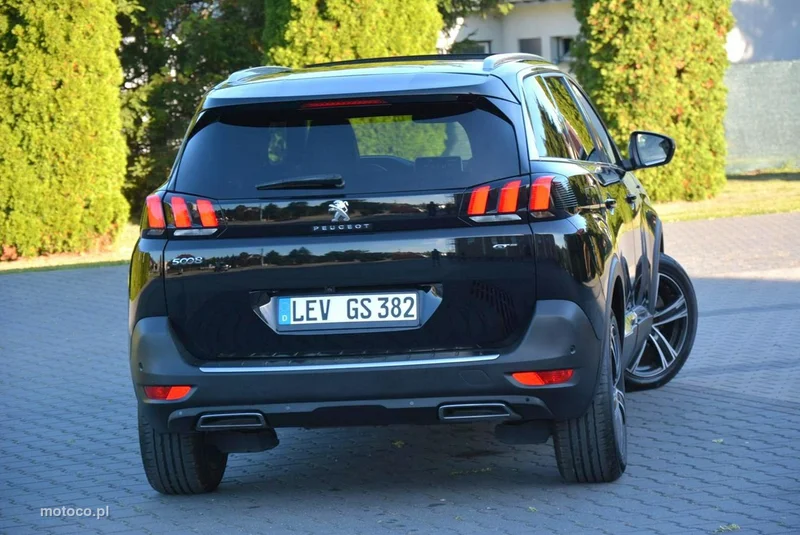 Peugeot 5008 13