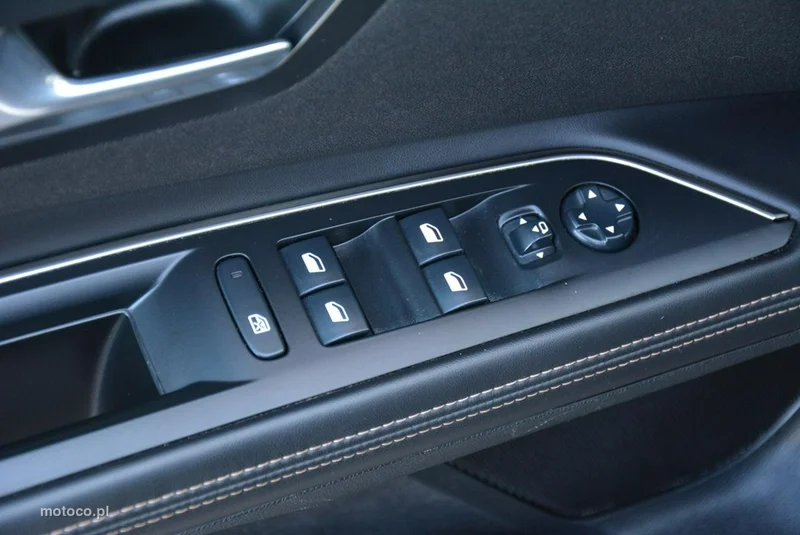 Peugeot 5008 30