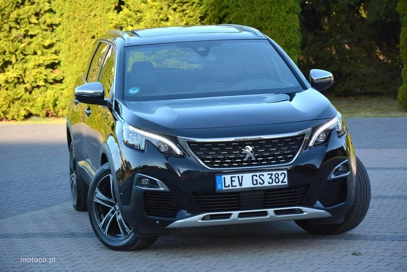 Peugeot 5008 8