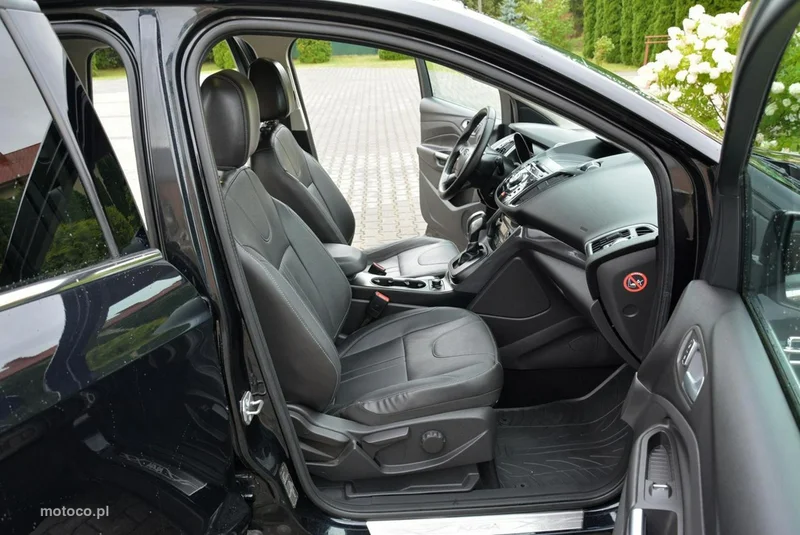 Ford Kuga II 16