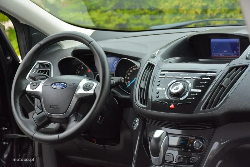 Ford Kuga II 21