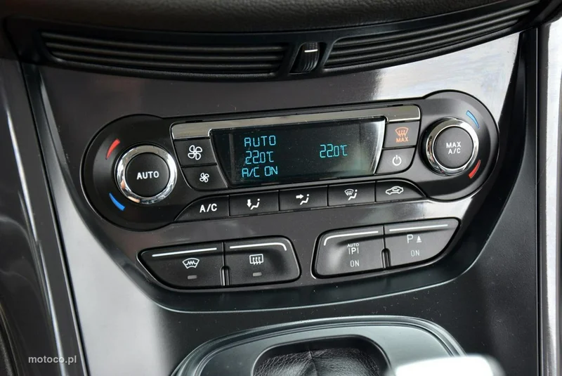 Ford Kuga II 30