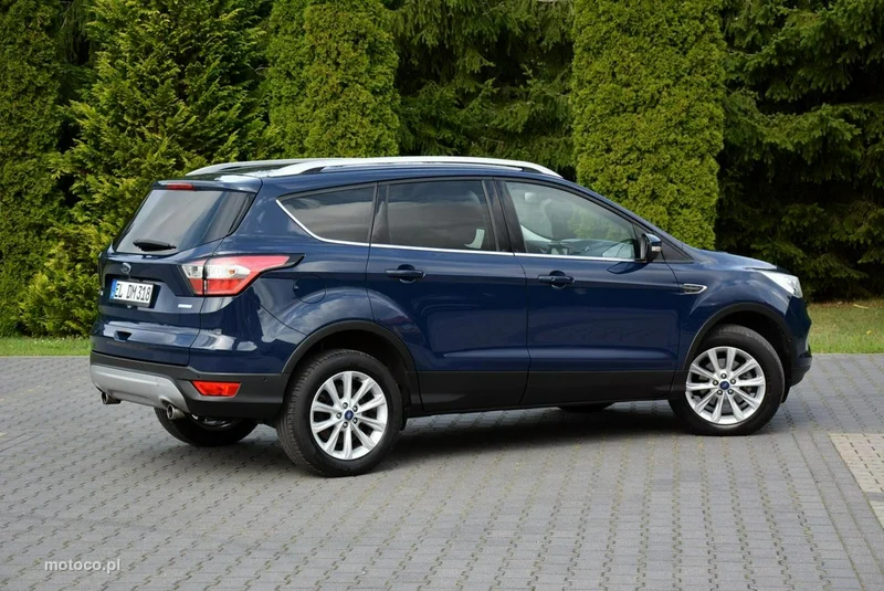 Ford Kuga II 11