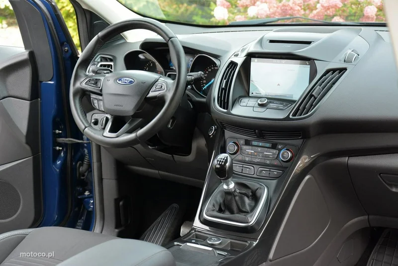 Ford Kuga II 18