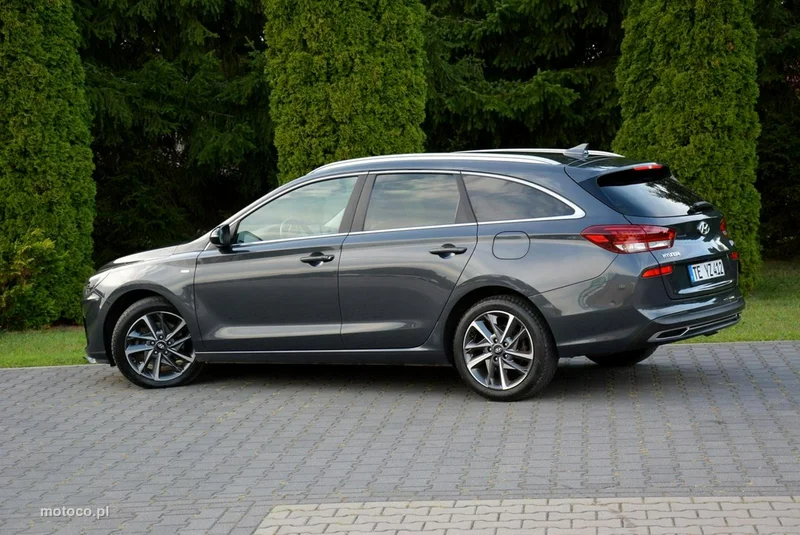 Hyundai i30 4