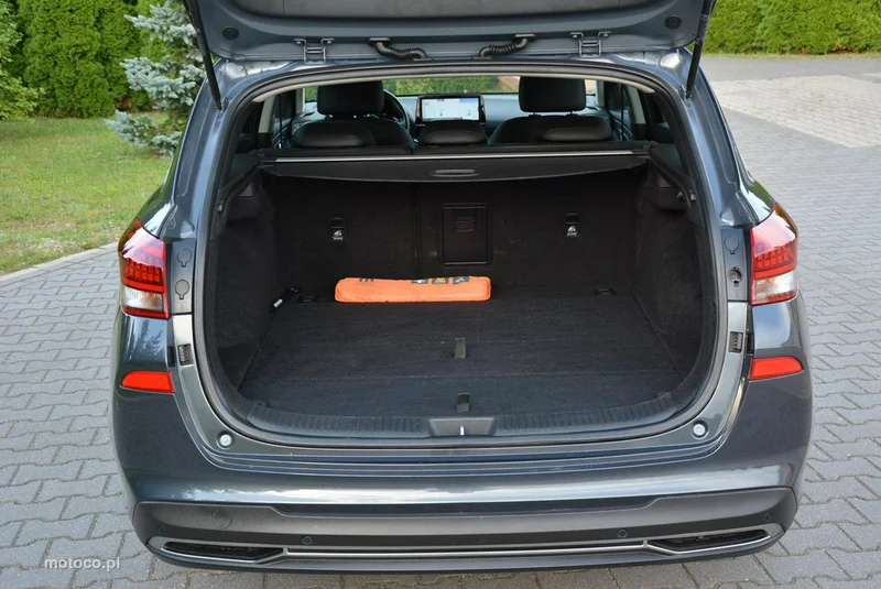 Hyundai i30 38