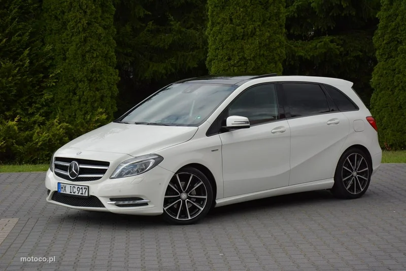 Mercedes-Benz Klasa B W246 B 180 3