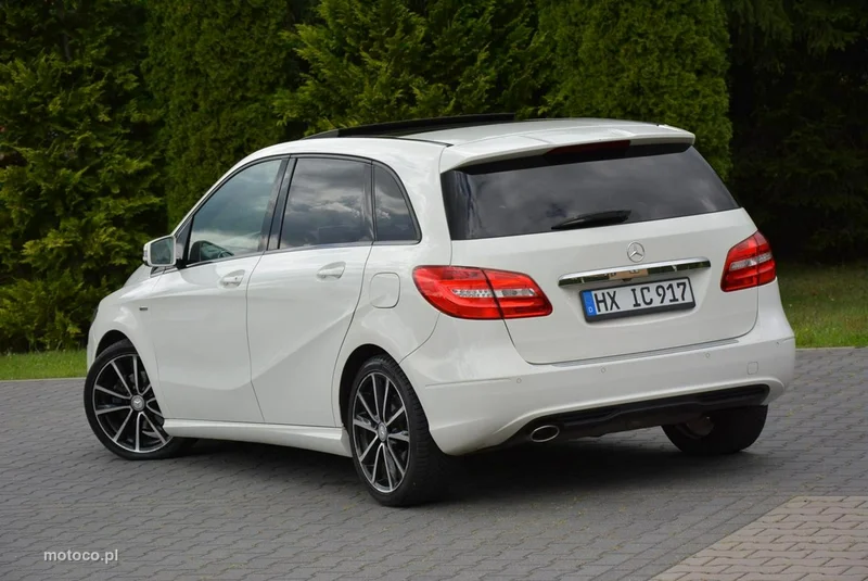 Mercedes-Benz Klasa B W246 B 180 6