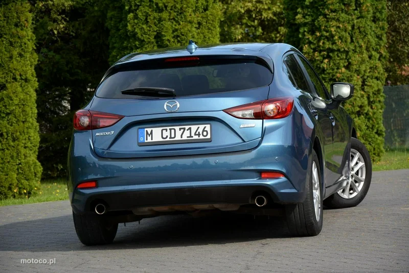 Mazda 3 6