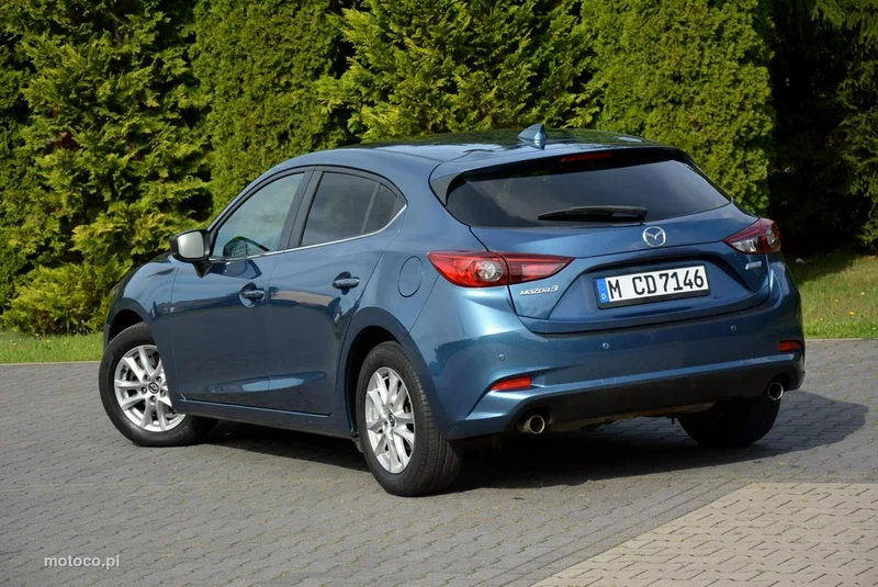 Mazda 3 10