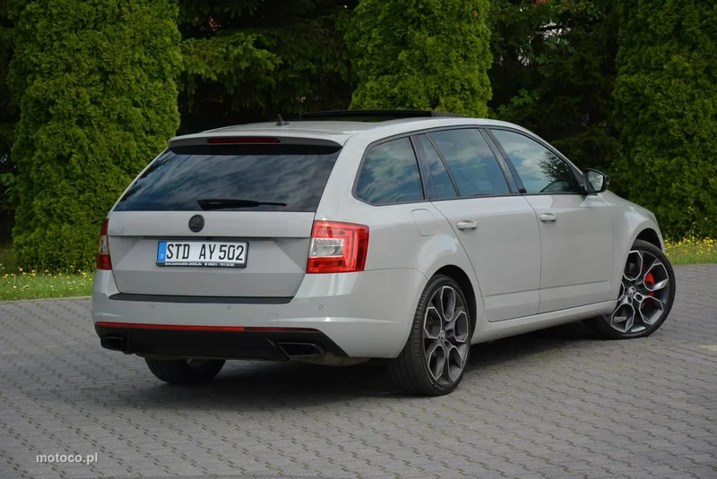 Skoda Octavia III 12