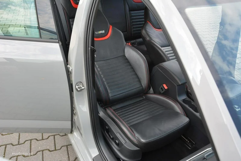 Skoda Octavia III 16