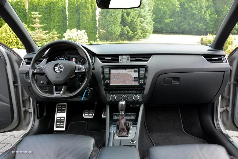 Skoda Octavia III 22