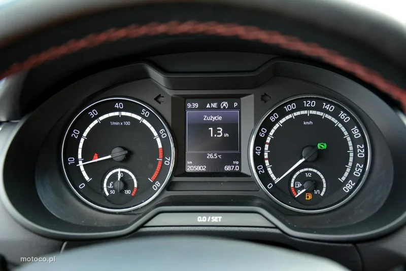 Skoda Octavia III 24