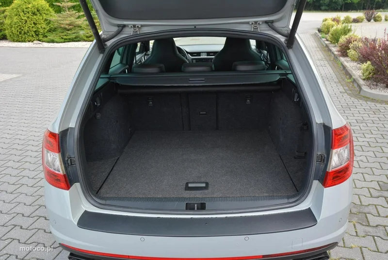Skoda Octavia III 34