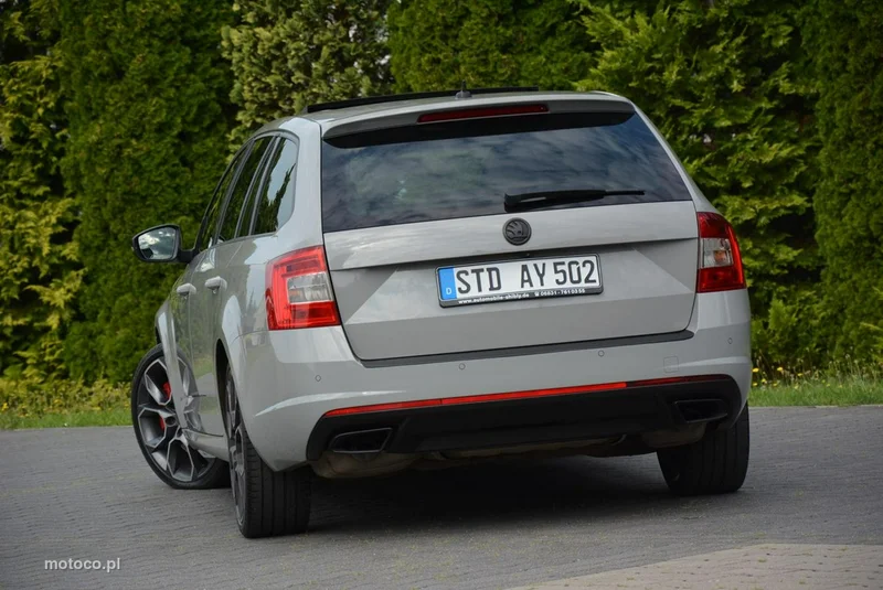Skoda Octavia III 7