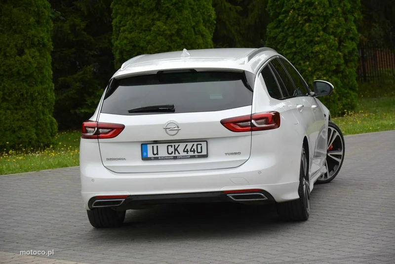 Opel Insignia Sports Tourer 13