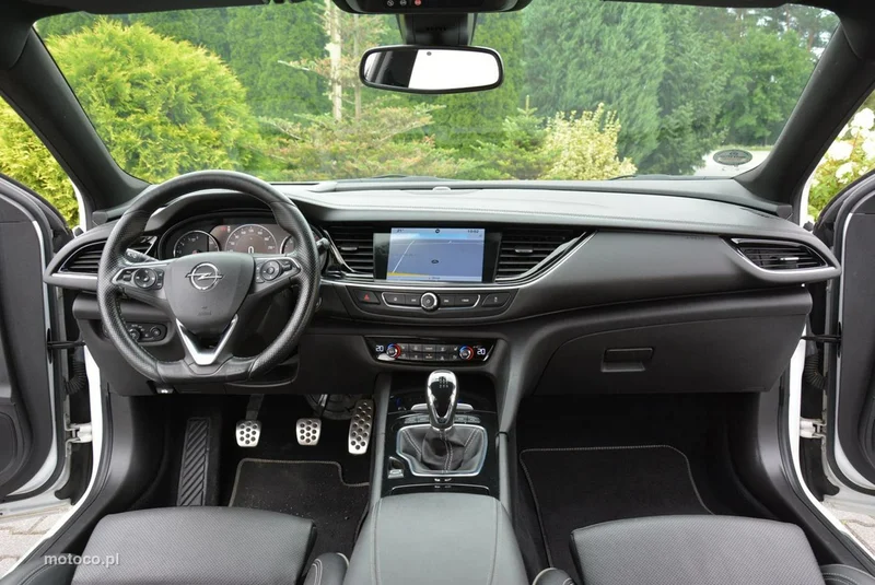 Opel Insignia Sports Tourer 22
