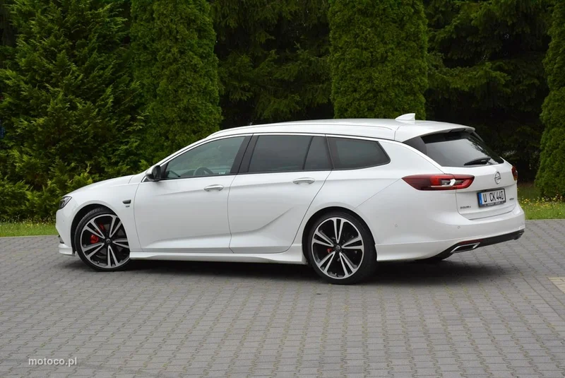 Opel Insignia Sports Tourer 5