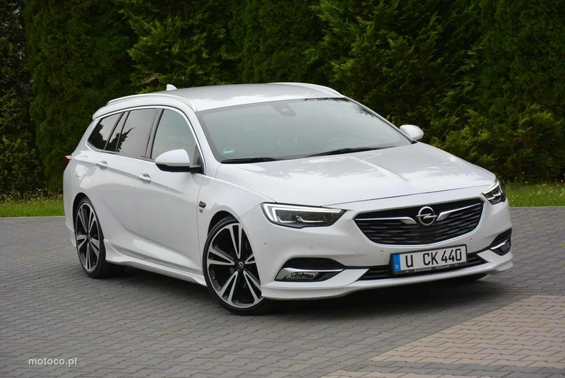Opel Insignia Sports Tourer 9