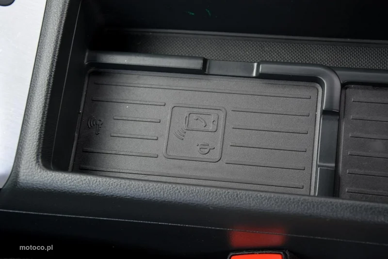 Audi A4 B9 33