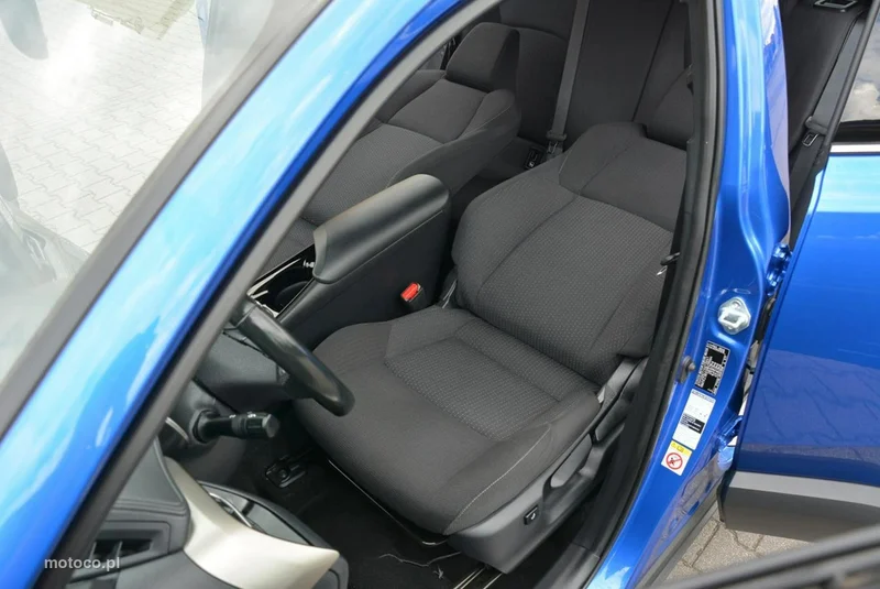 Toyota C-HR AX10 18