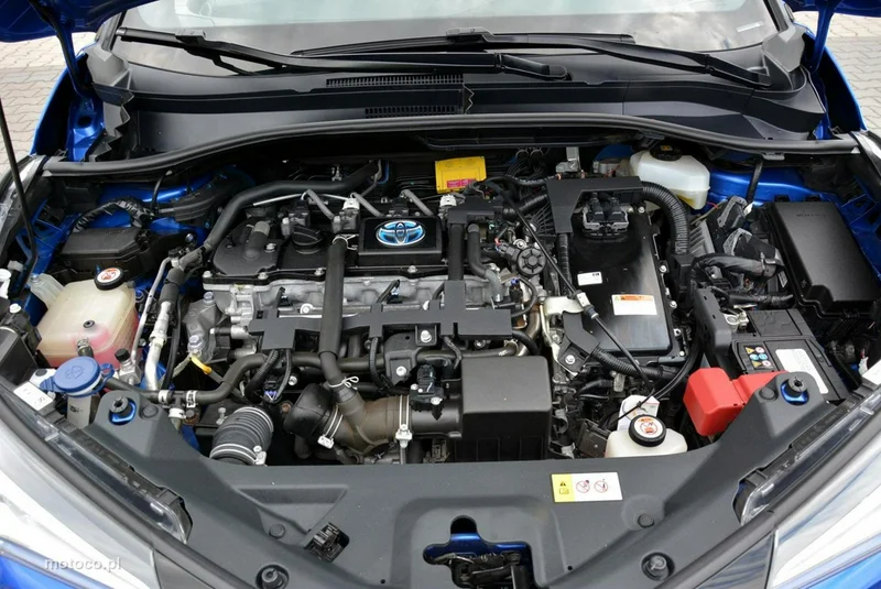 Toyota C-HR AX10 34