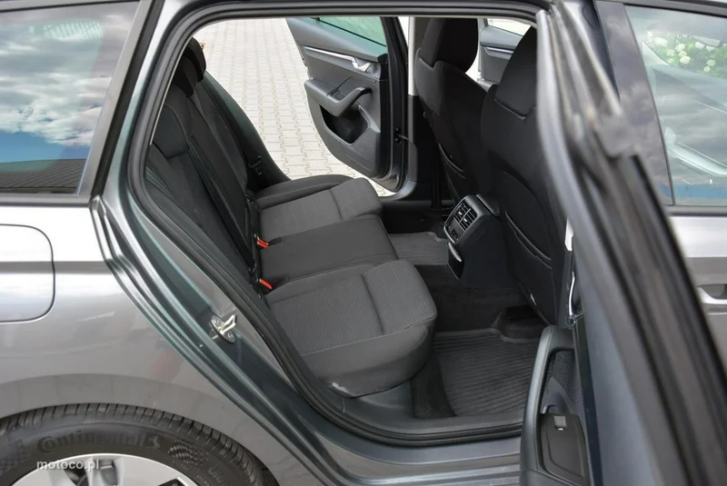 Skoda Octavia IV 15