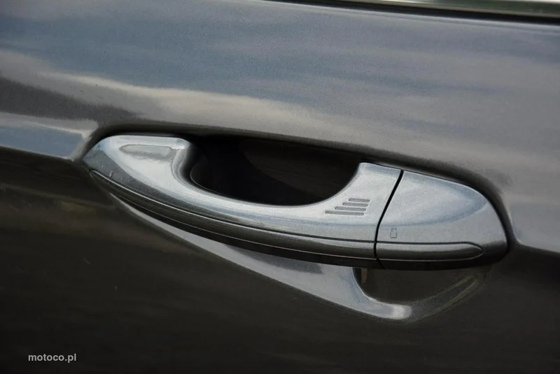 Ford Mondeo V 16