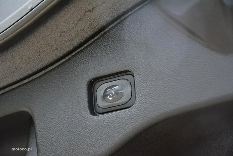 Ford Mondeo V 39