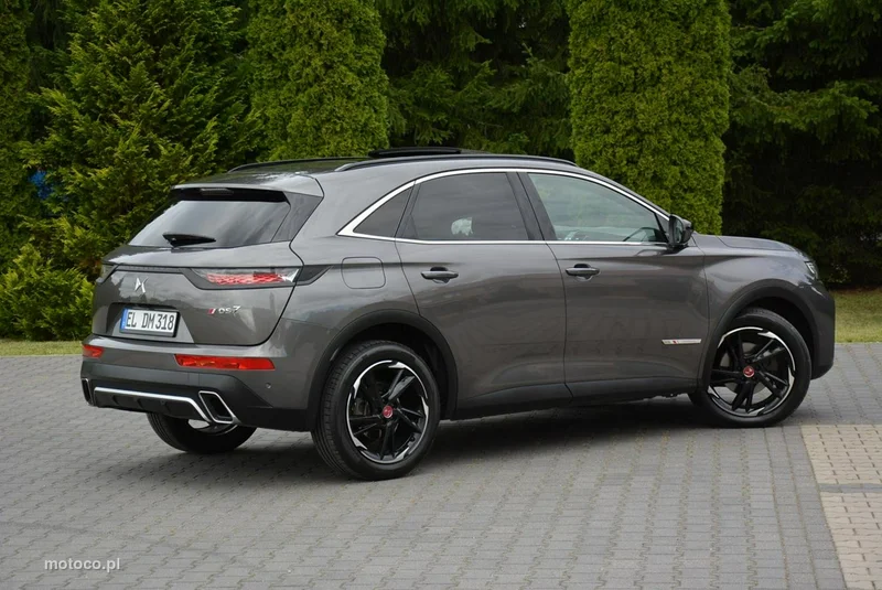 DS Automobiles DS 7 Crossback 12