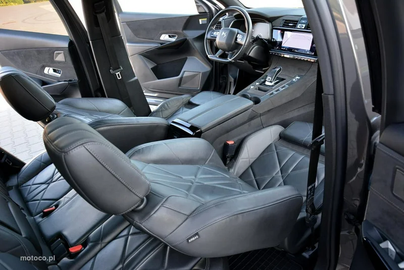 DS Automobiles DS 7 Crossback 18